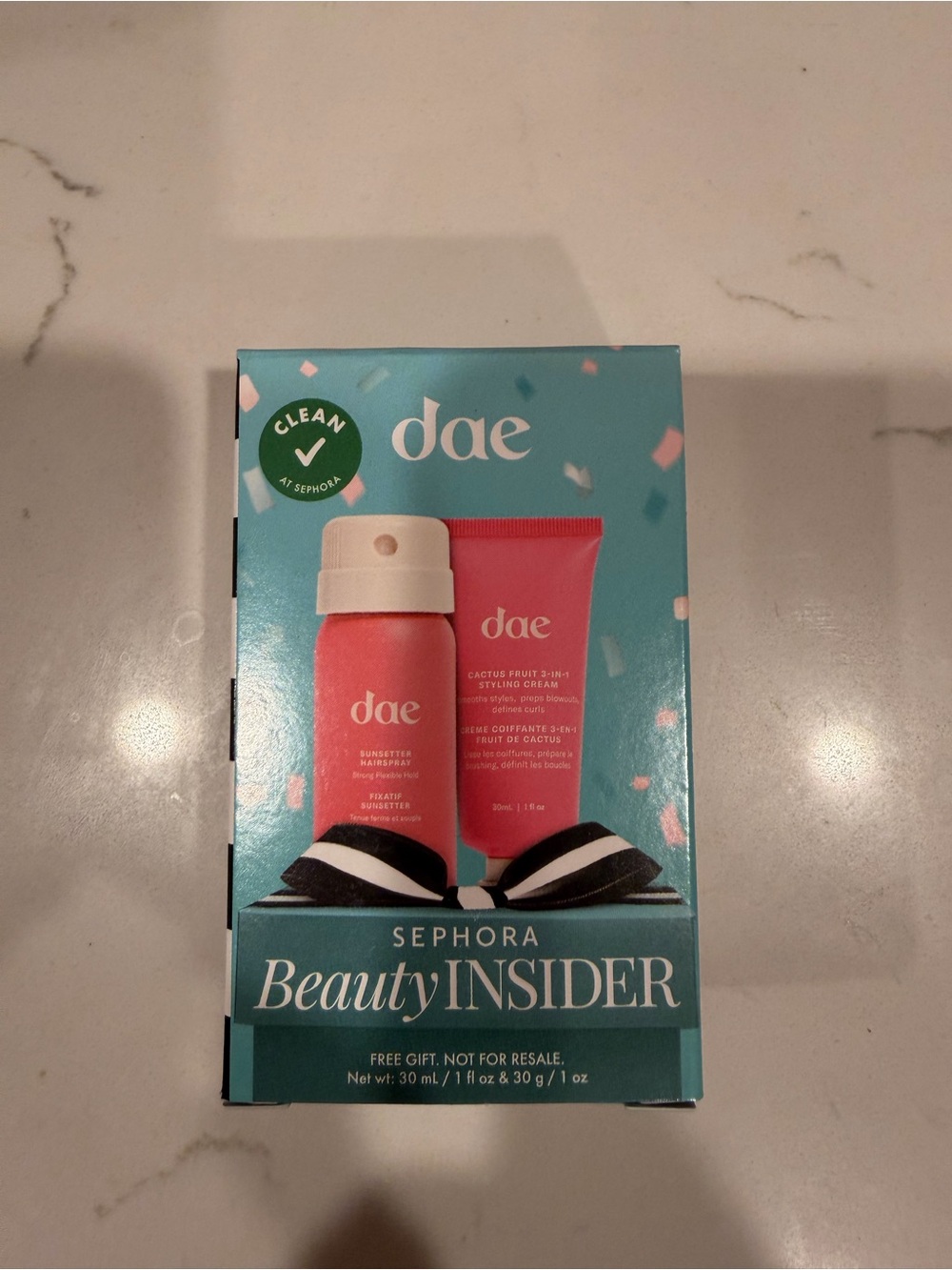 dae cactus fruit 3-in-1 styling cream & Sunsetter hairspray- travel package